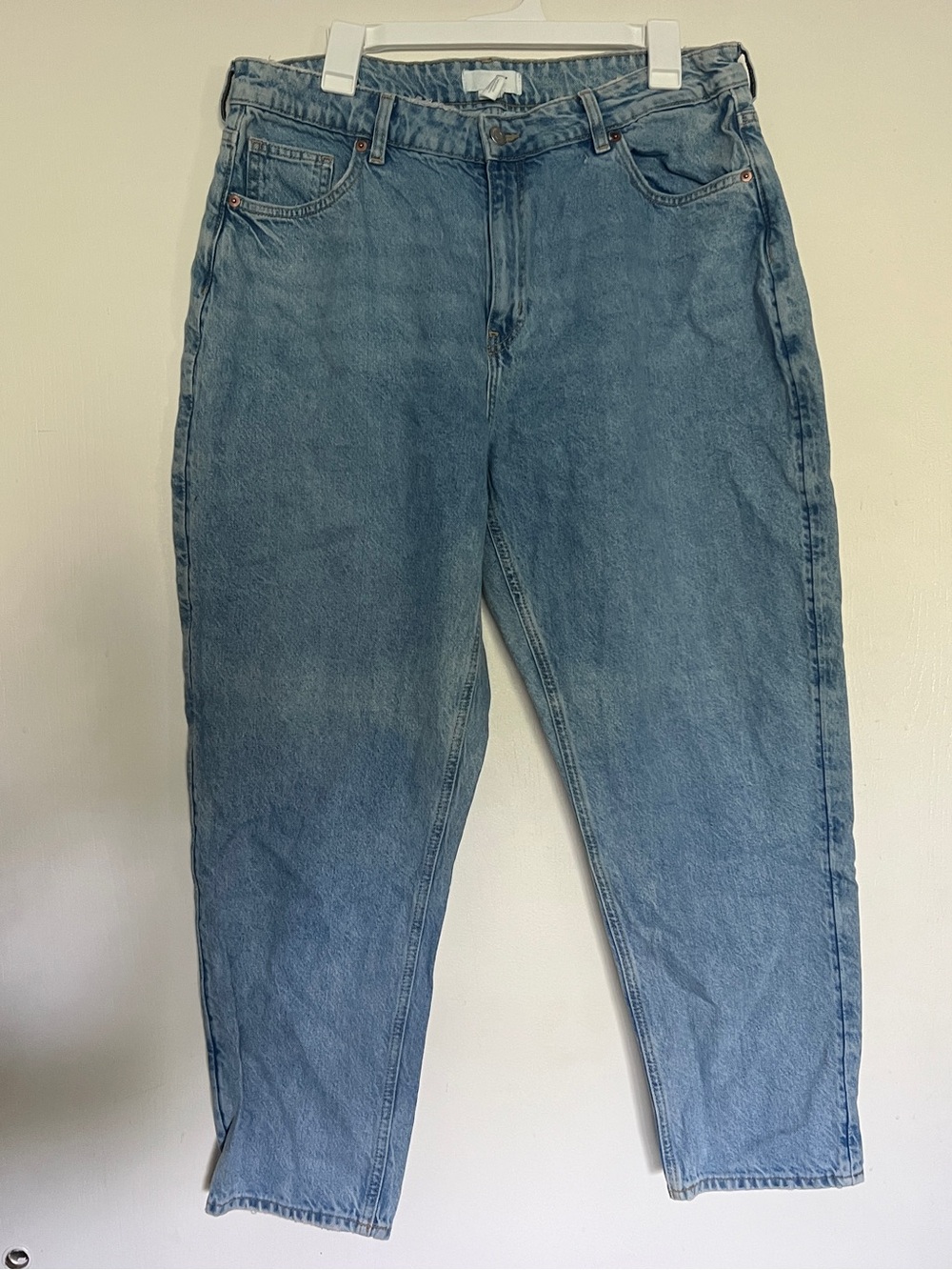 Women’s H&M Relaxed Light Blue Jeans